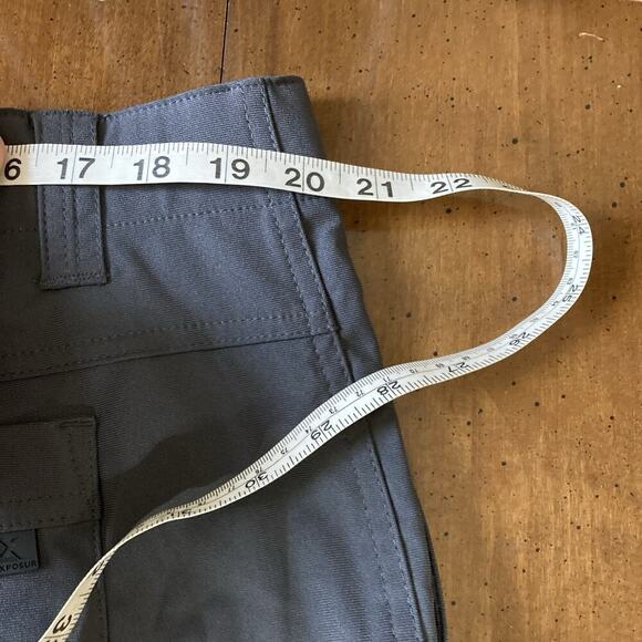 ZeroXposur Travel Shorts Mens 40 NWT Gray Stretch Flat Front Utility Pocket UPF - Picture 6 of 7